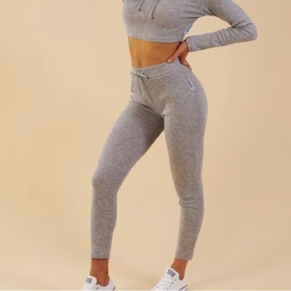 GYMSHARK lounge leggings in grey - Picture 1 of 7